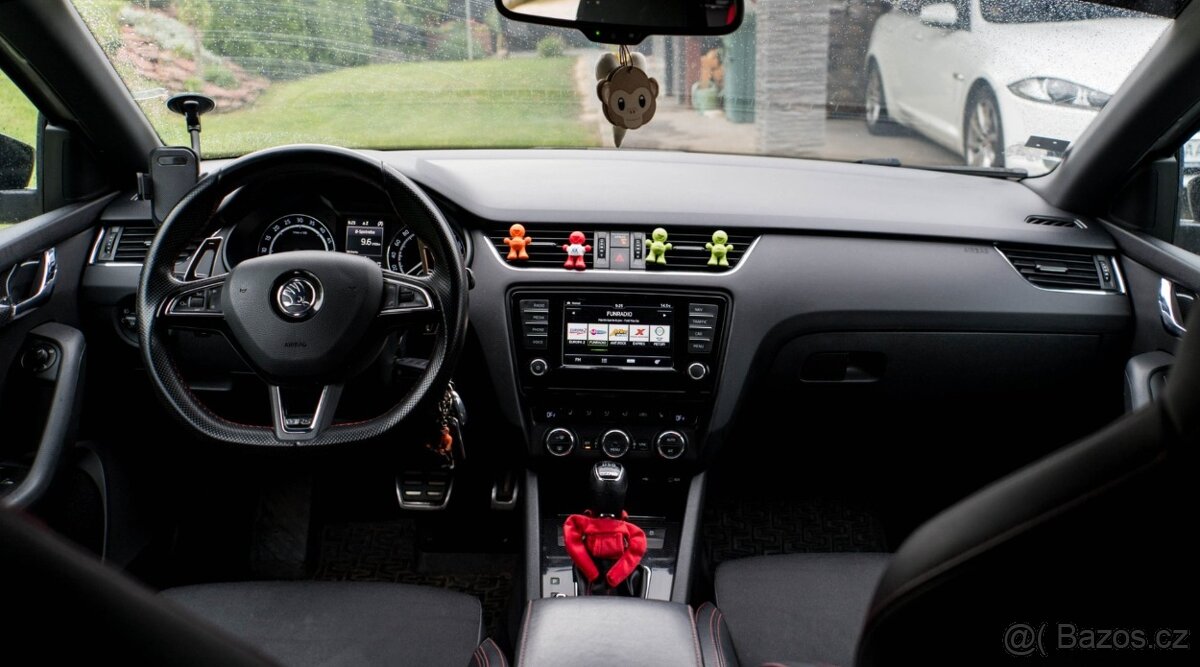 Škoda Octavia 2.0 TDI CR DPF RS 4x4 DSG - 9