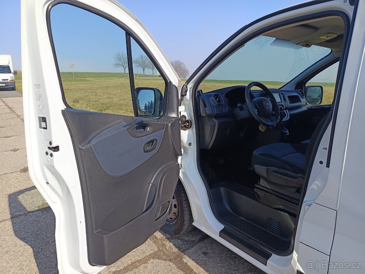 OPEL VIVARO - 9