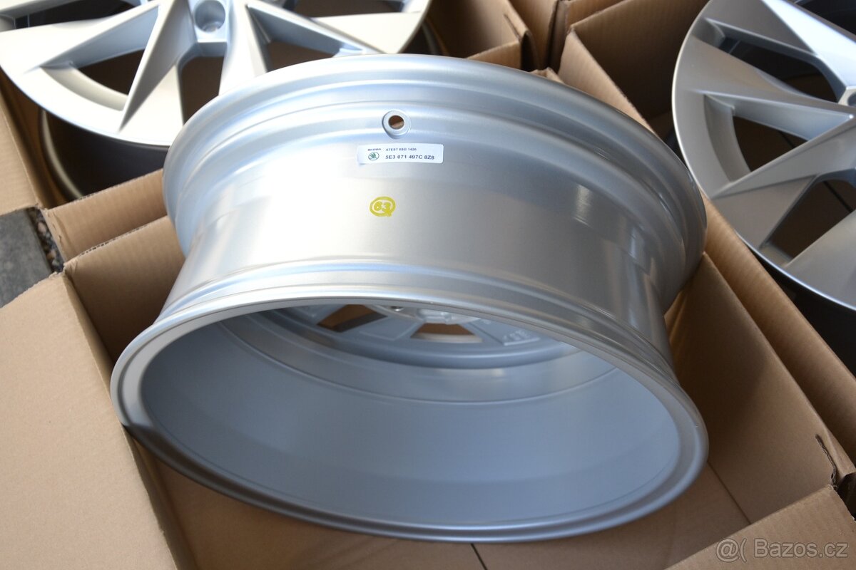 Škoda Octavia IV- 17 NOVÉ orig.ALU disky 7x17,5x112 - 9