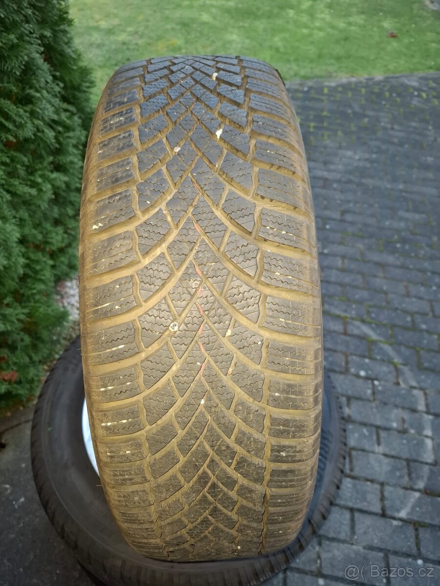 Prodám Al.kola Škoda Scala zimní 195/60 R16 BRIDGESTONE - 9