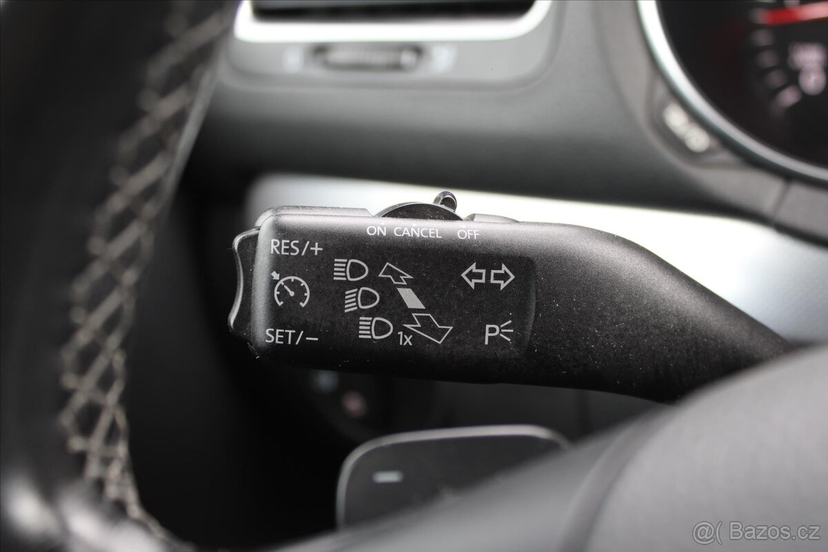 Volkswagen Golf 2.0 TDI DSG CABRIO KŮŽE XENON (2013) - 9