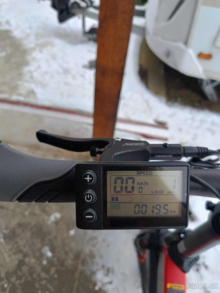 Skládací elektrokolo Lankeleisi C650 – zánovní, pouze 195 km - 9