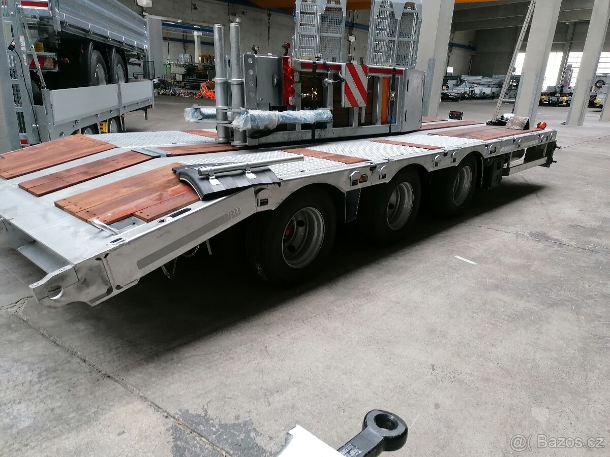 Přívěs vlek na přepravu CAT Takeuchi JCB terex - 9