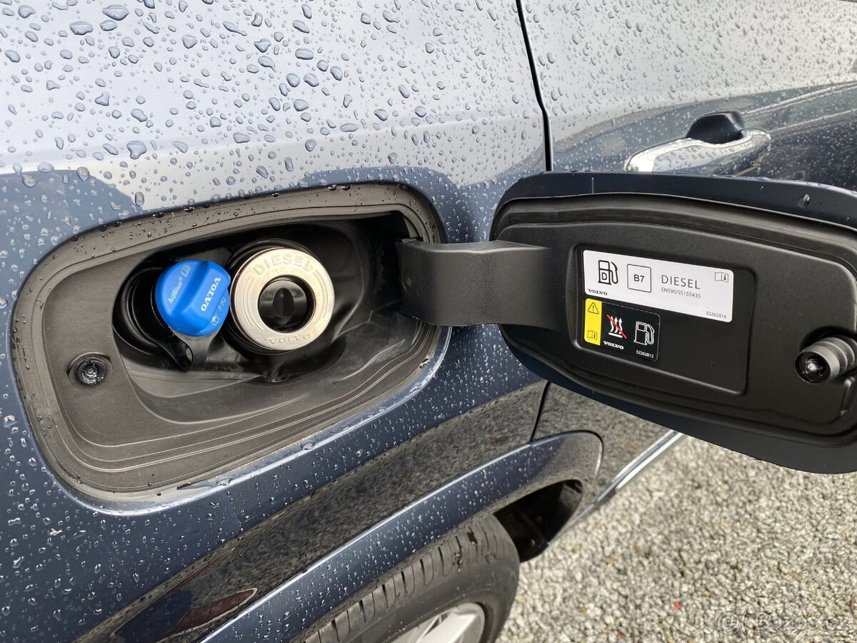 VOLVO XC90 11/2019 / B5 / AWD / INSCRIPTION - 9