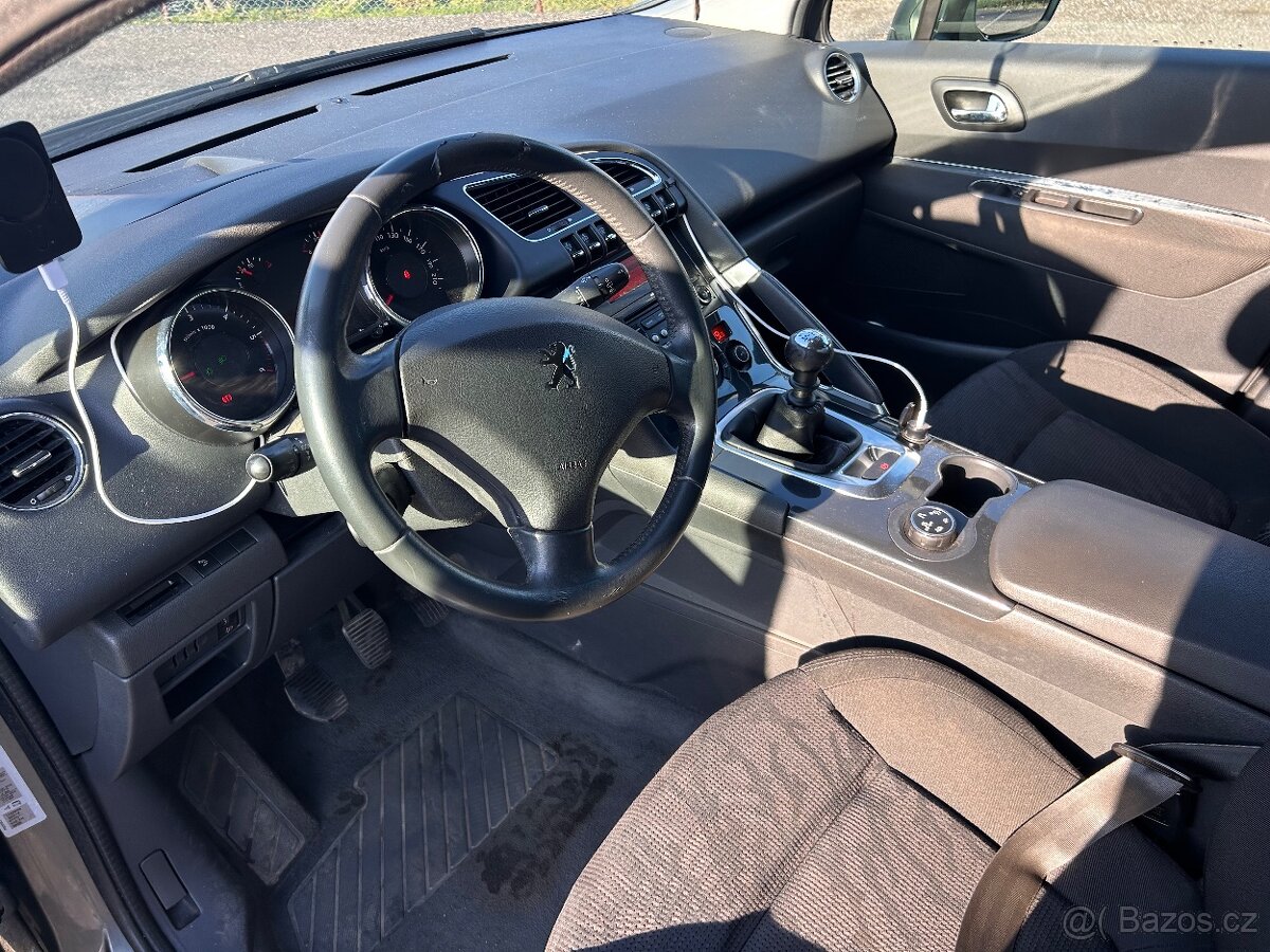 Peugeot 3008 1.6 hdi - 9