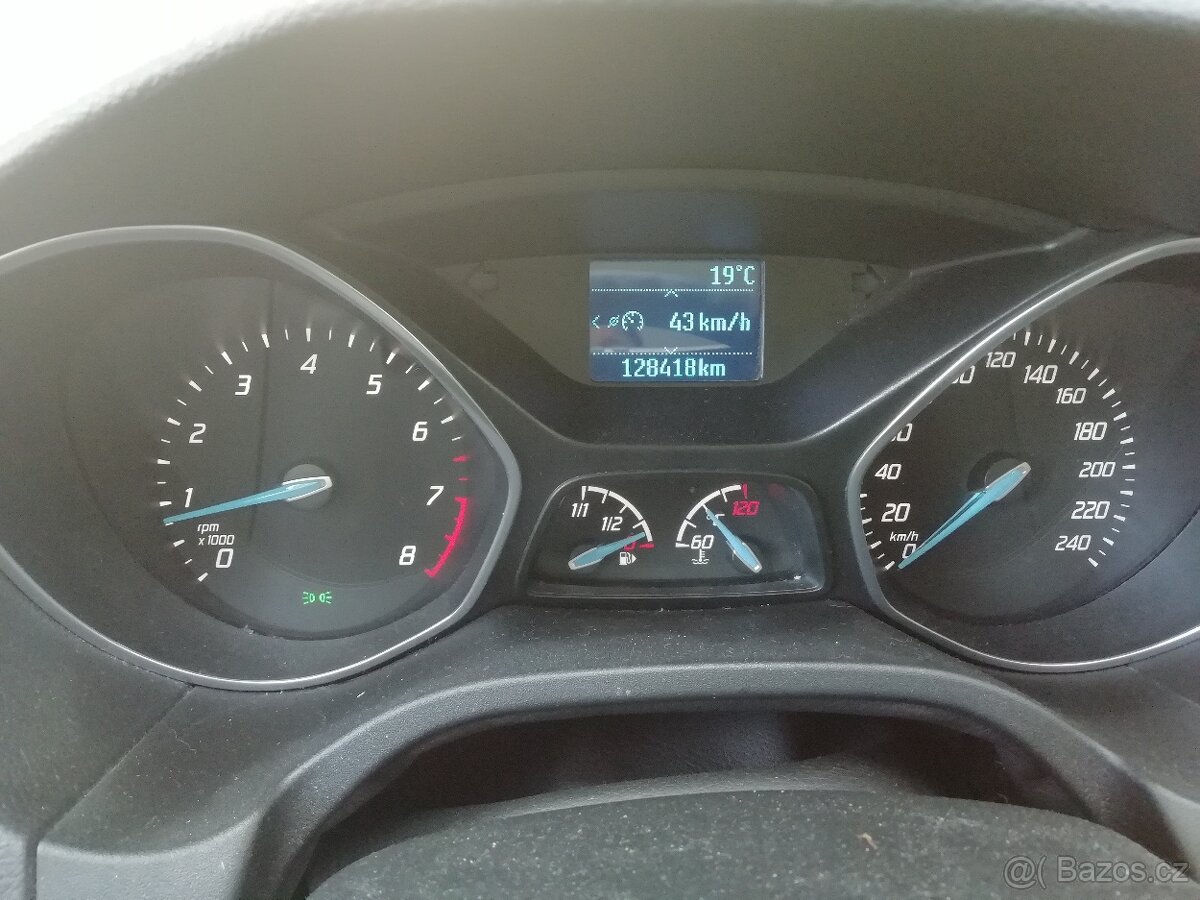 Ford Focus , rok 2014 - 9