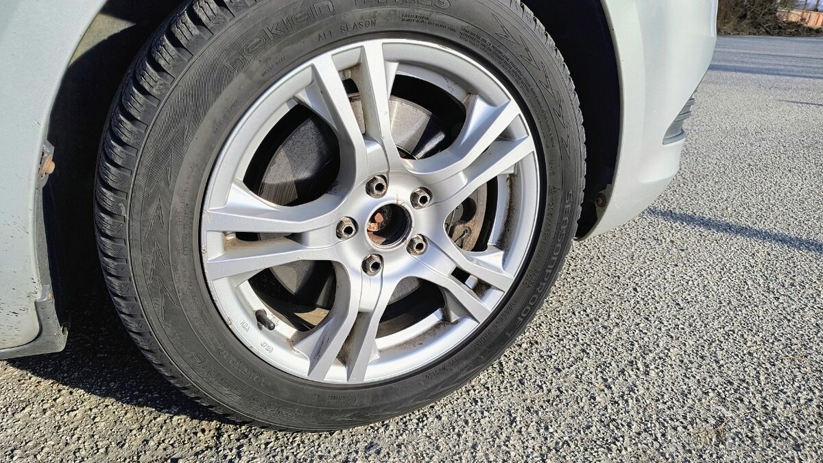 Ford Focus kombi mk2 2.0 TDCi - 9