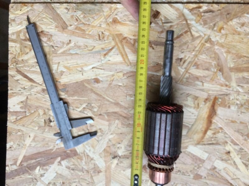 Kotva startéru Škoda 1203 - 9