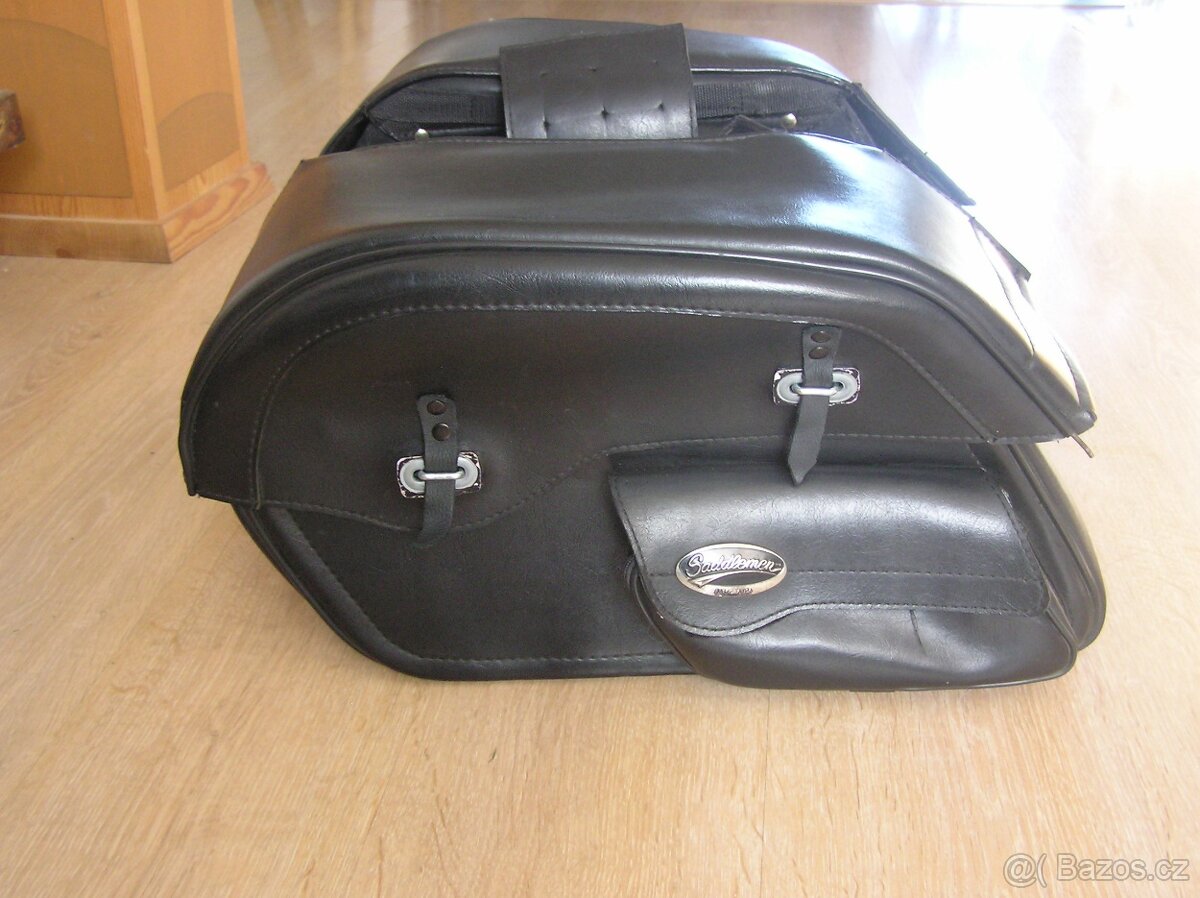 Triumph Bonneville T100 SE - 9