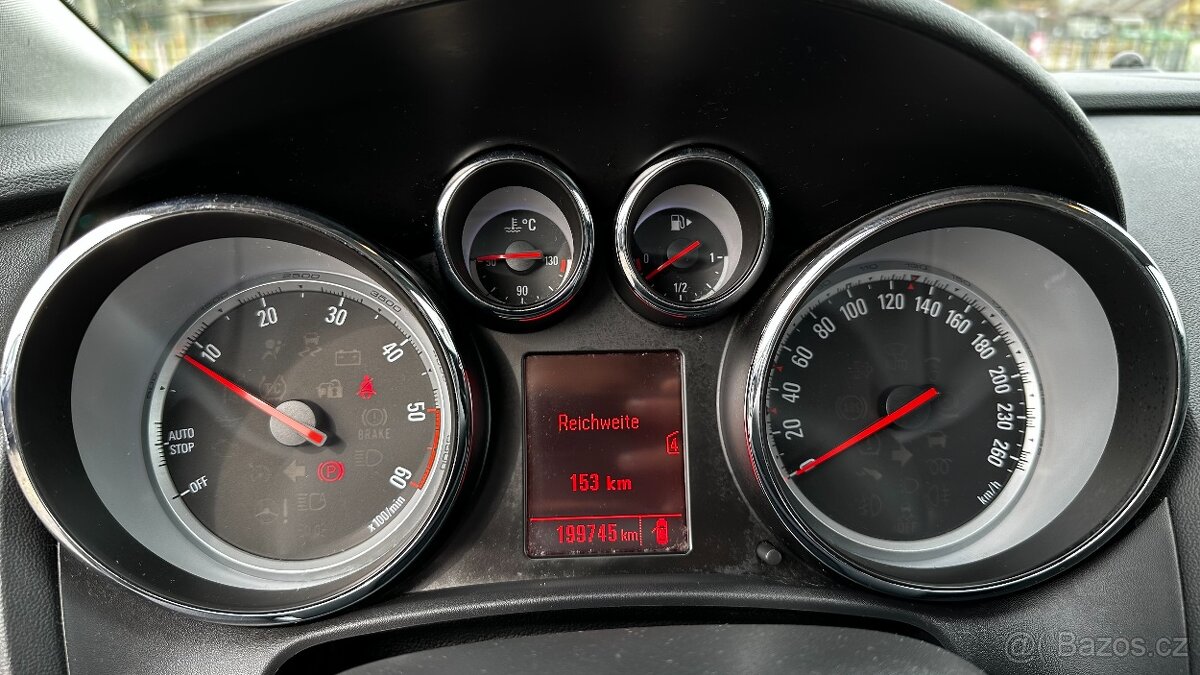 Opel Astra 2.0CDTi 121kW ECOflex,Navi - 9