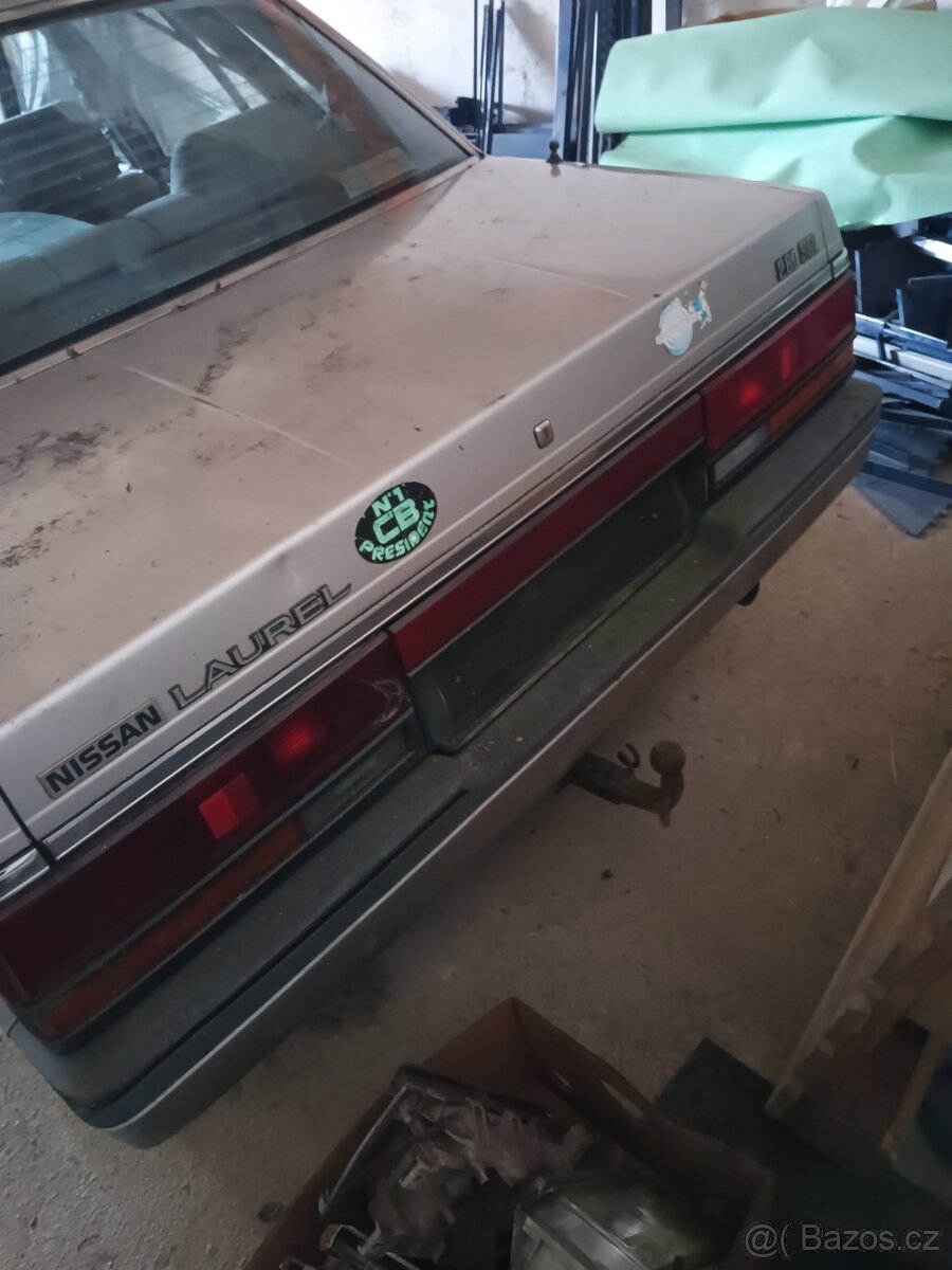 Nissan Laurel 2.8 D SGL - 9