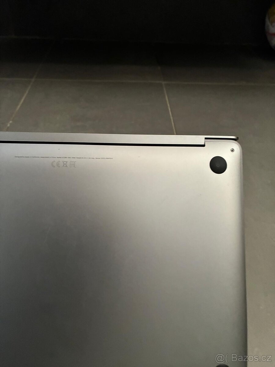 MacBook Pro (13palcový, 2020) SDD 512 GB - 9