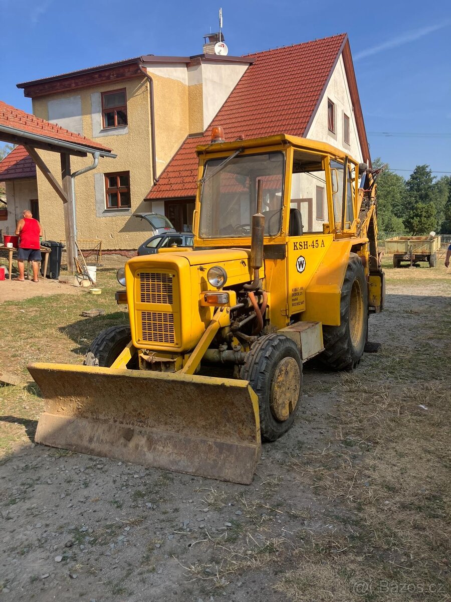 Prodám traktor bagr WARINSKY - 9