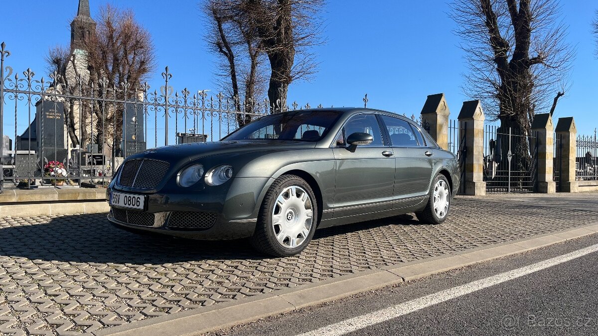 Bentley Continental Flying Spur - 9