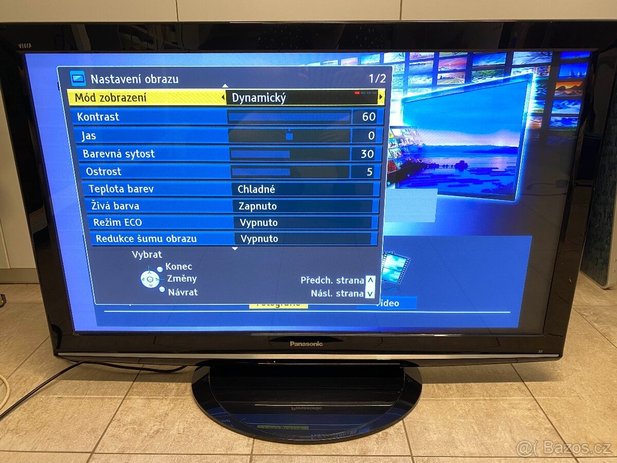 TV Panasonic VIERA 112cm úhlopříčka 46", FULL HD - 9