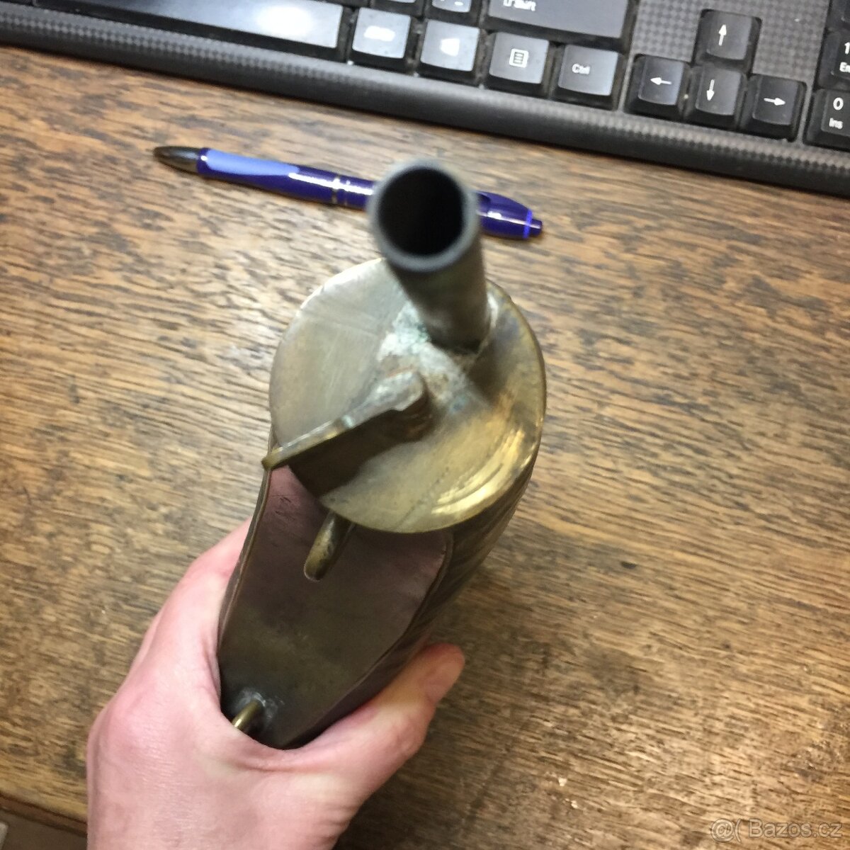 stará prachovnice mosaz měď - zásobník na střelný prach - 9