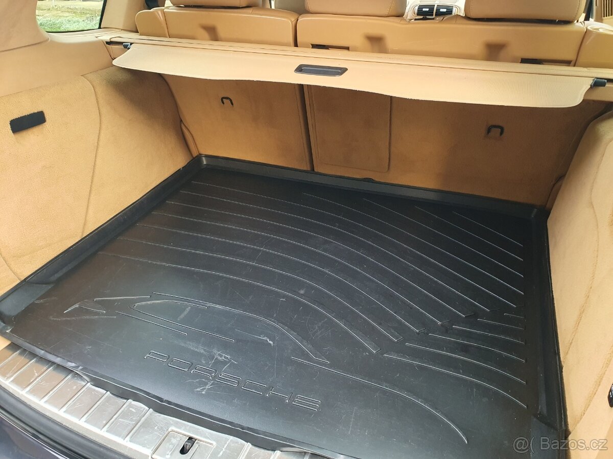 PORSCHE CAYENNE 3.0TDI...4X4..AUTOMAT - 9