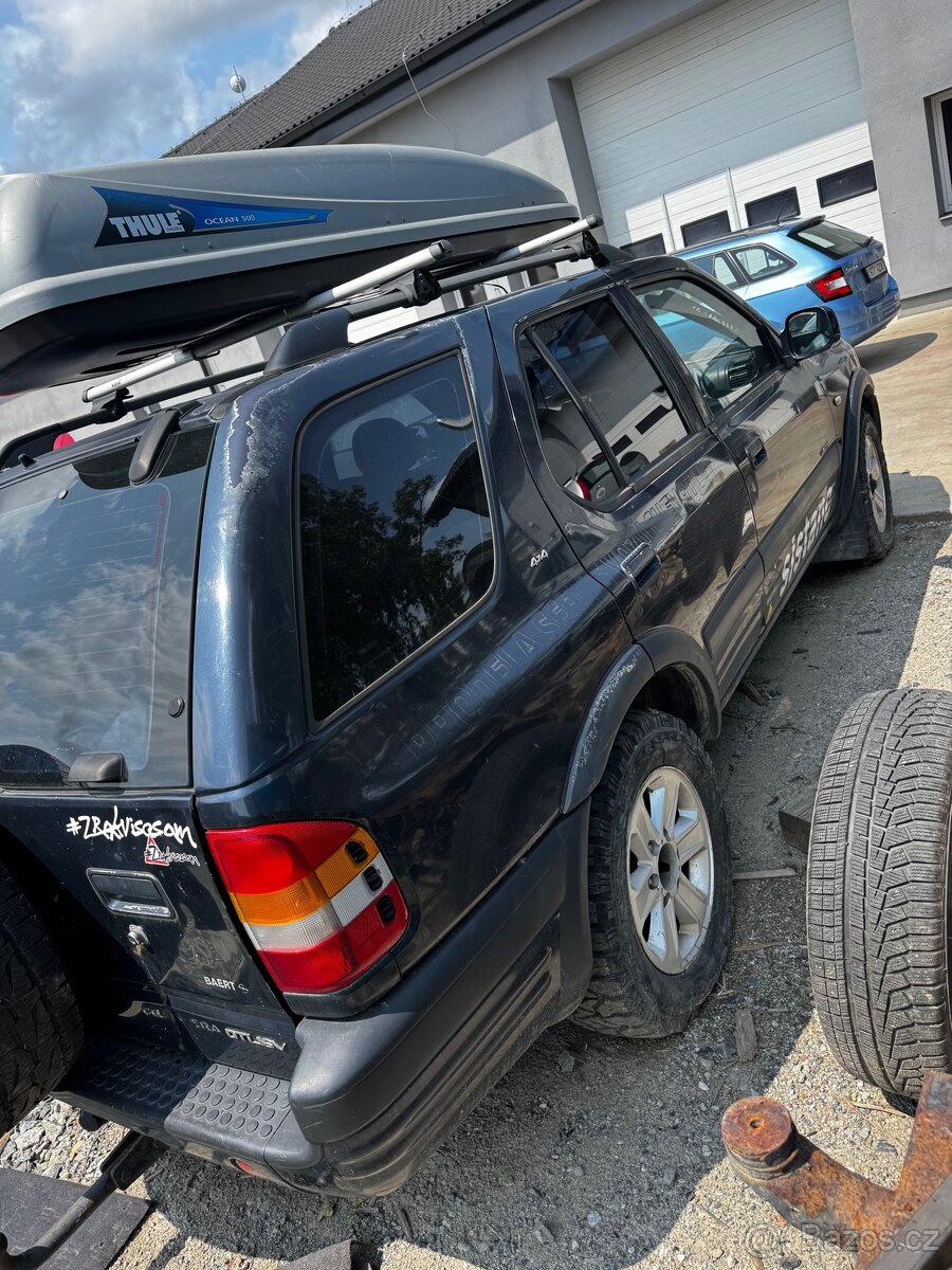 Frontera Opel 88Kw 2.2. Dti na díly nebo jako celek - 9