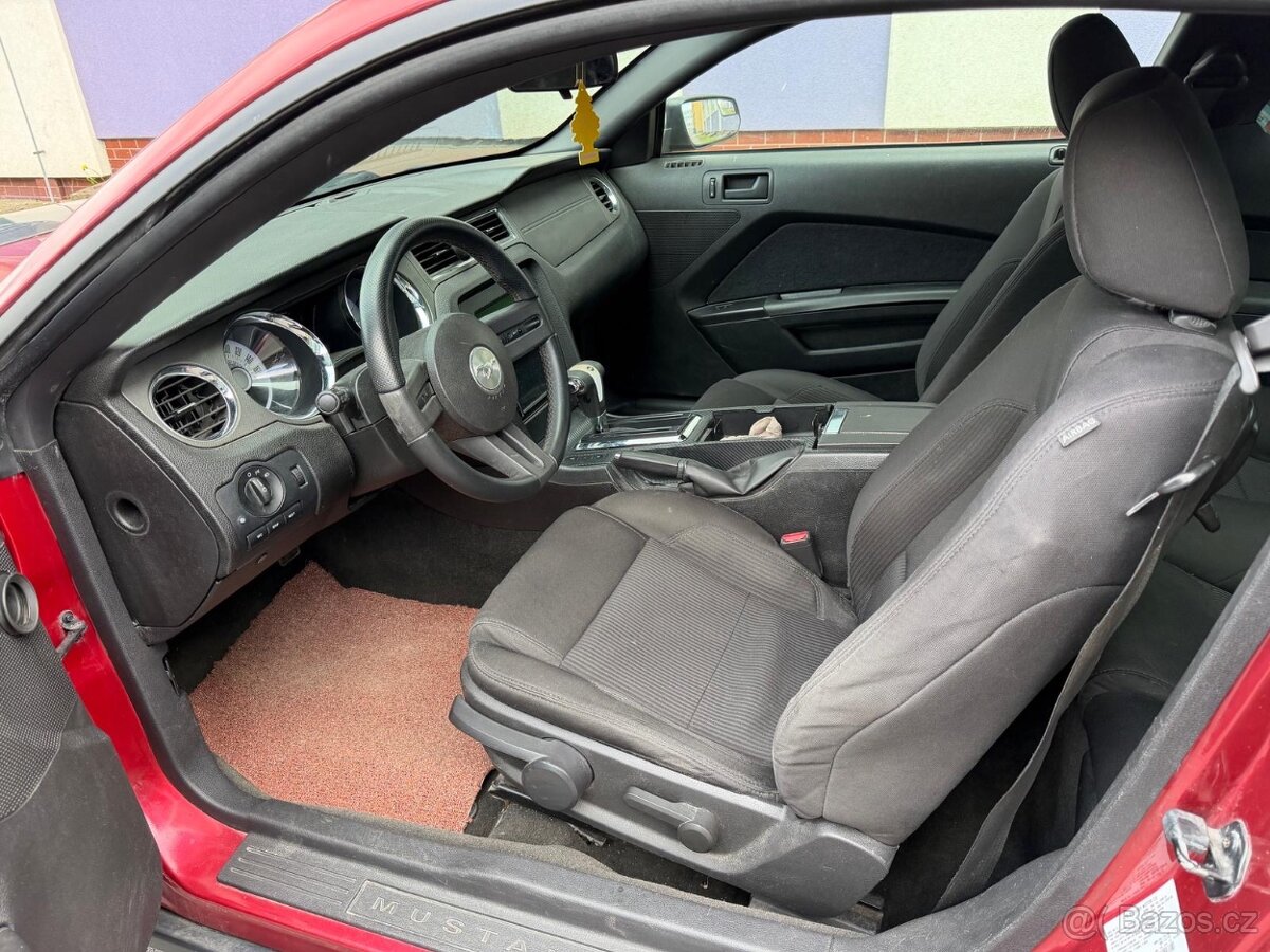 Ford Mustang 3,6 V6 - 9