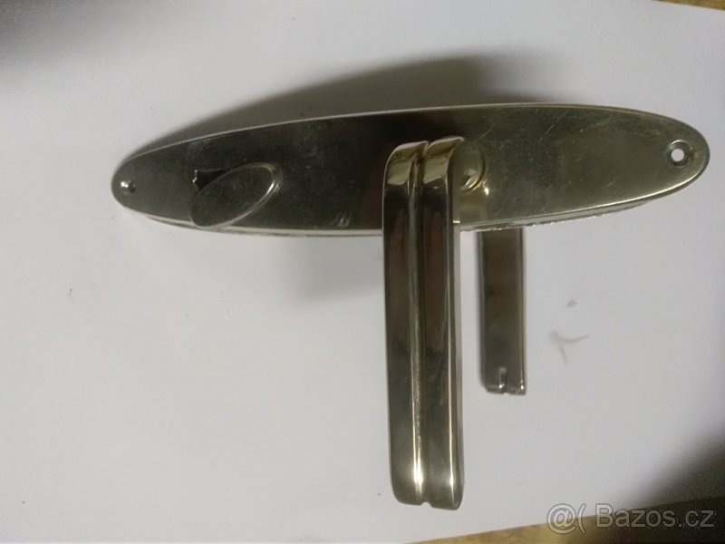 Kování mosazné původní na historické dřevěné dveře - 9