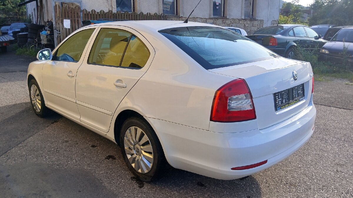 Škoda Octavia 2 face 1.2 tsi 6 kvalt - 9