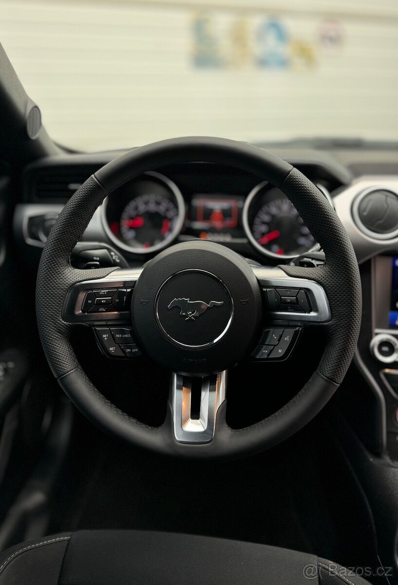 FORD MUSTANG 2.3 ECOBOOST 213 kW COUPÉ – 2019 - 9