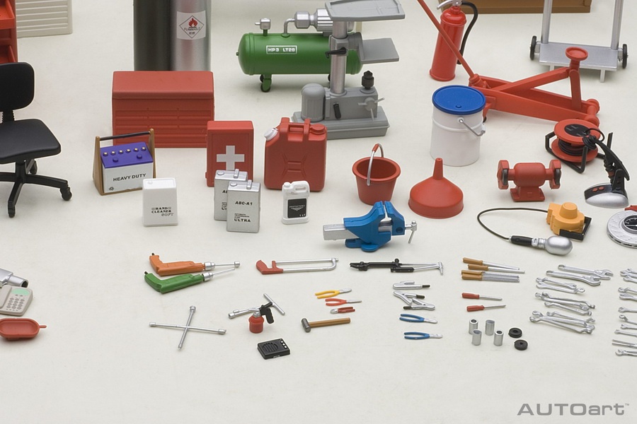 Sada vybavení dílny - diorama 1:18 AUTOart - 9