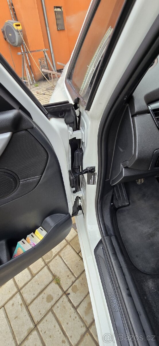 BMW 216D GRAN TOURER F46 - 9