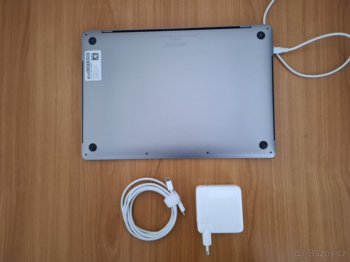 MacBook Pro 16 2019 i7 9.Gen 16GB 500 SSD - 9