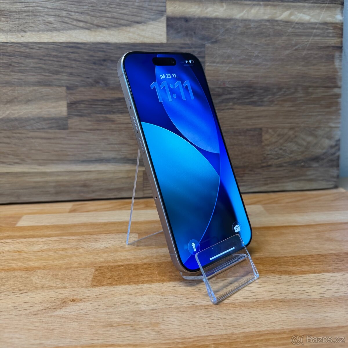 IPhone 16 Pro 128GB, pouštní Titan, 96% baterie (záruka) - 9