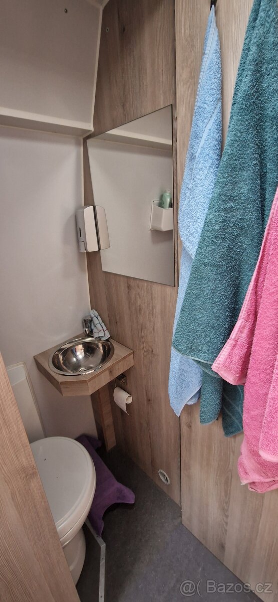 Iveco Daily obytná vestavba - 9