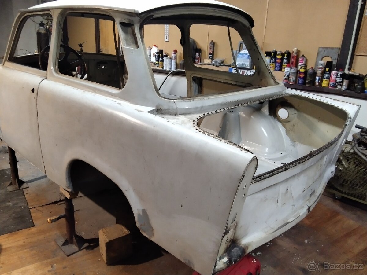Trabant 1.1 - 9