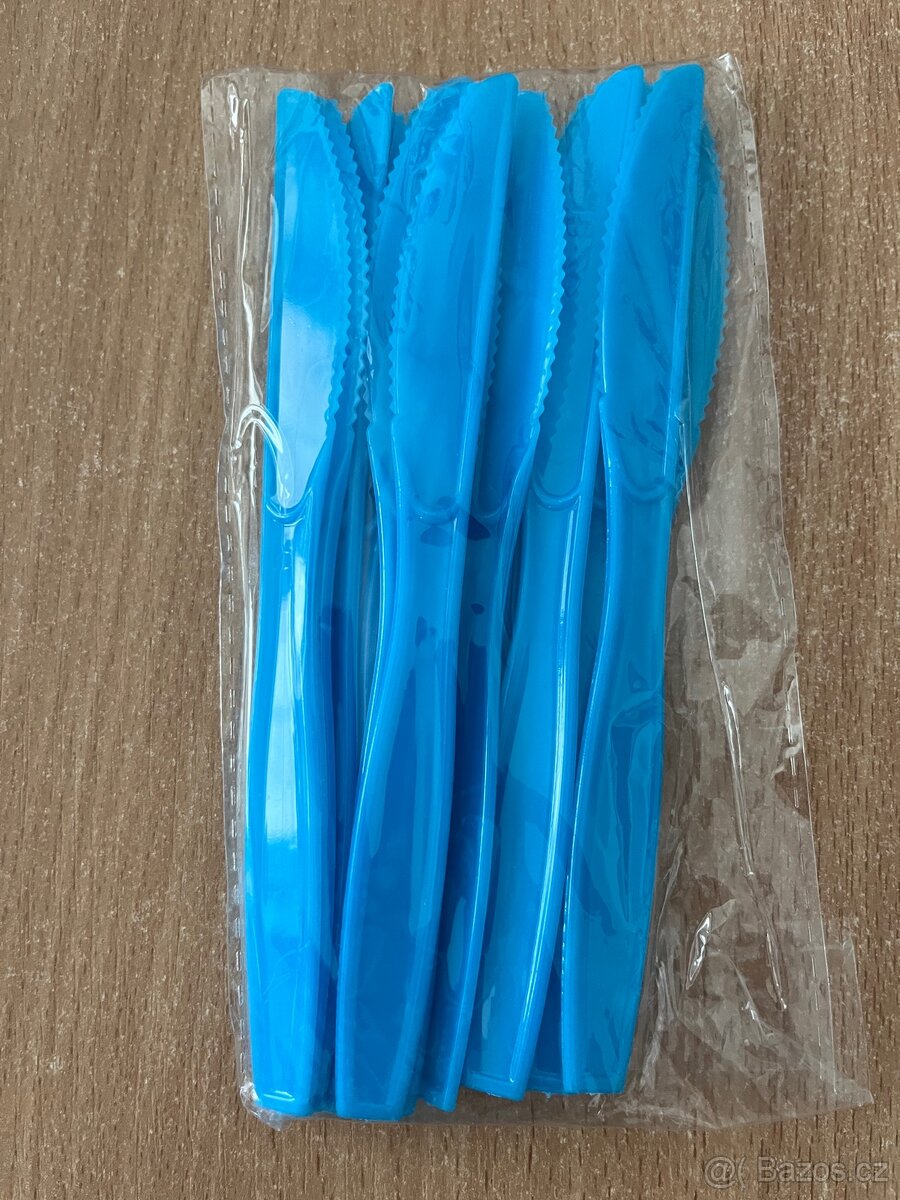 Sada na oslavu ,,dino,, 16 hostů - 9