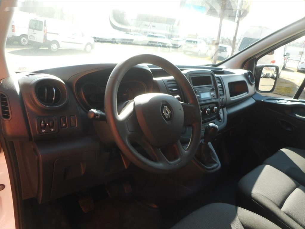 Renault Trafic,2,0 DCi 1 - 9