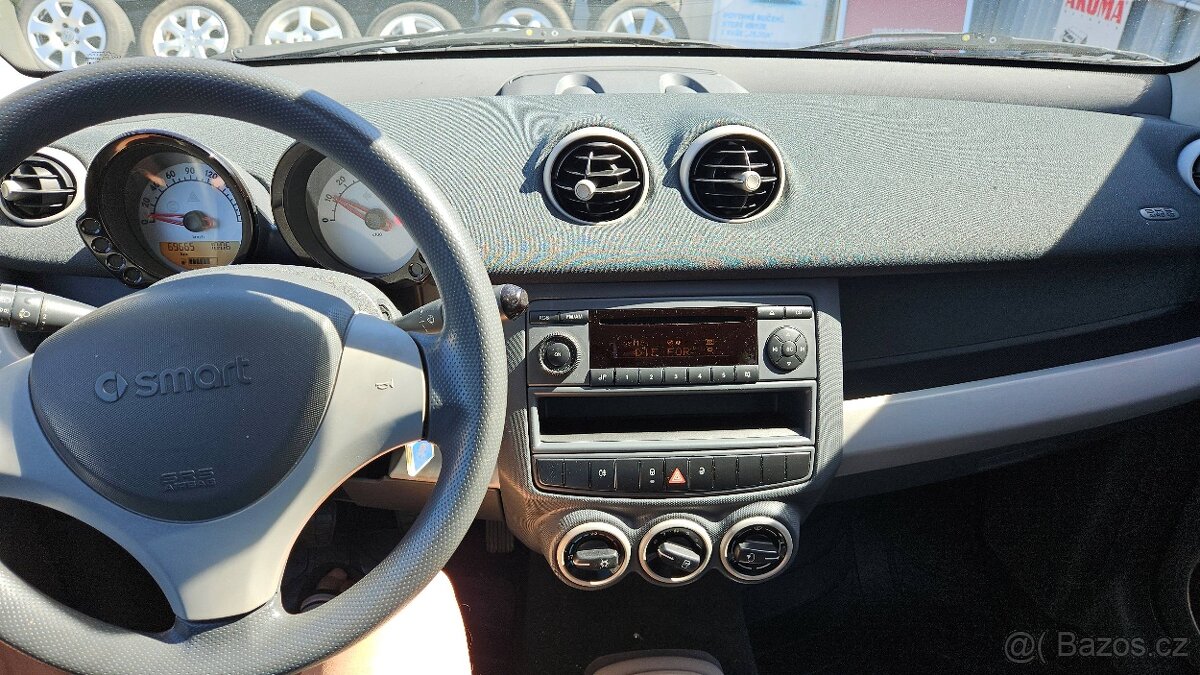 SMART FORFOUR 1,1 - 9