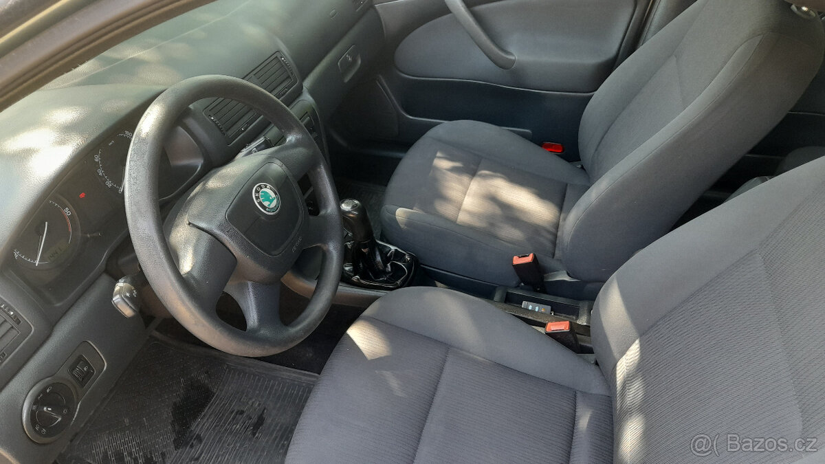 Škoda Octavia I Combi Tour 1.9 TDi - 9