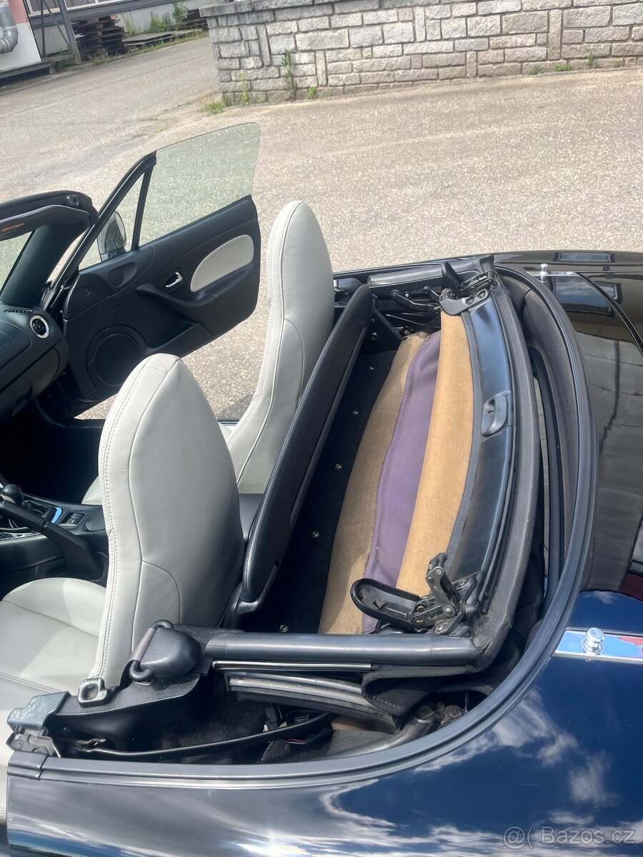 Mazda MX-5 TRILOGY Cabrio+Hardtop - 9
