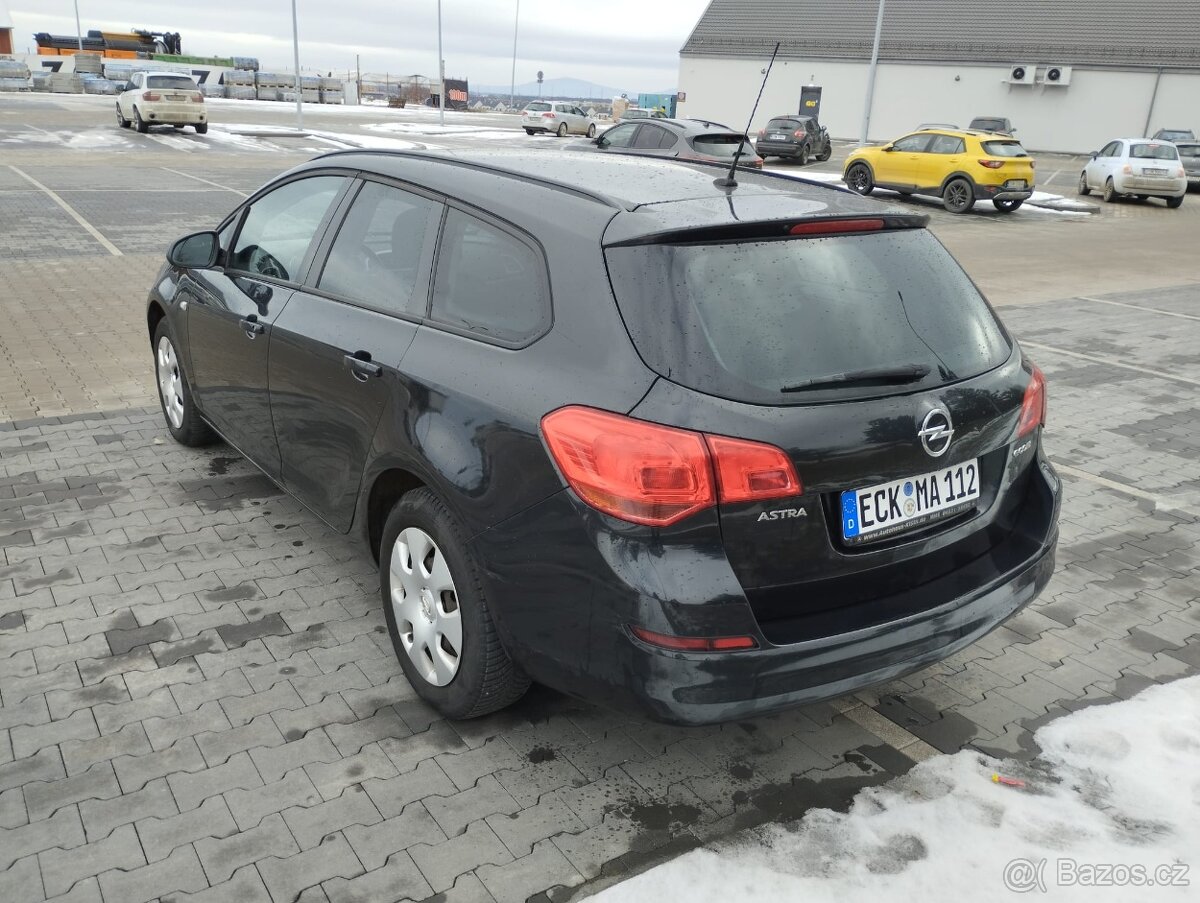 Astra Combi 1.4 - 9