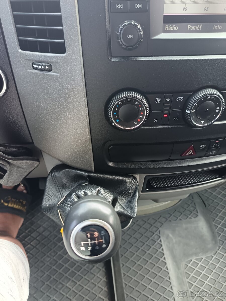 Mercedes Benz sprinter 313 - 2,2 CDI - 95 kW - 4x2 - 9
