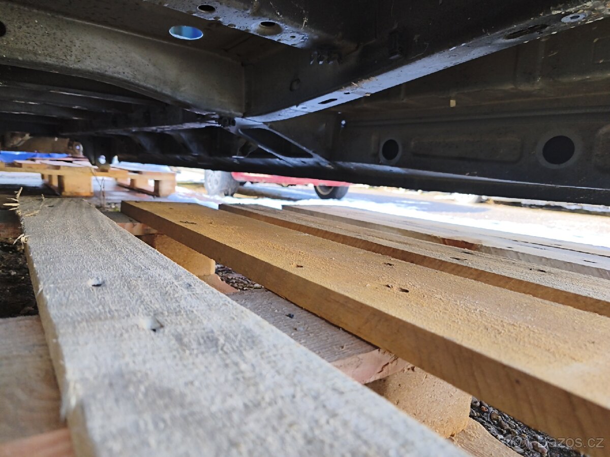 Karoserie transportér t5 - 9