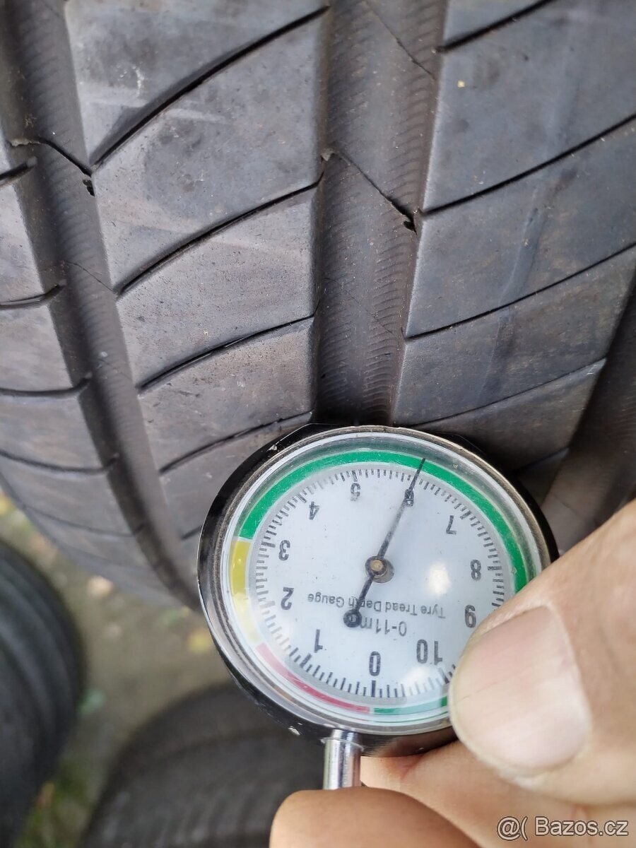 235/50/19 letni pneu HANKOOK 235 50 19 - 9