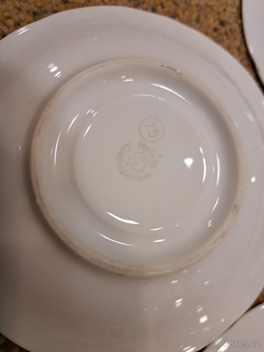 Luxusní porcelánová sada ČSSR – 6+6+mlékovka+cukřenka - 9