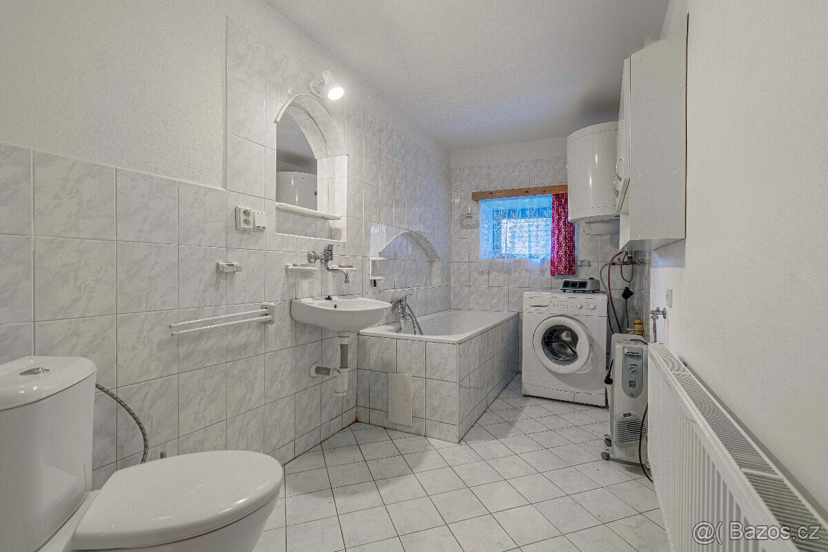 Prodej Chalupy(RD) a hospodř. usedlost s pozem. 3181 m2-1111 - 9