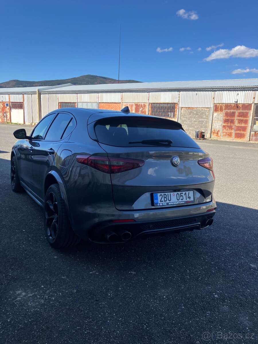 alfa romeo Stelvio vyměna možná - 9