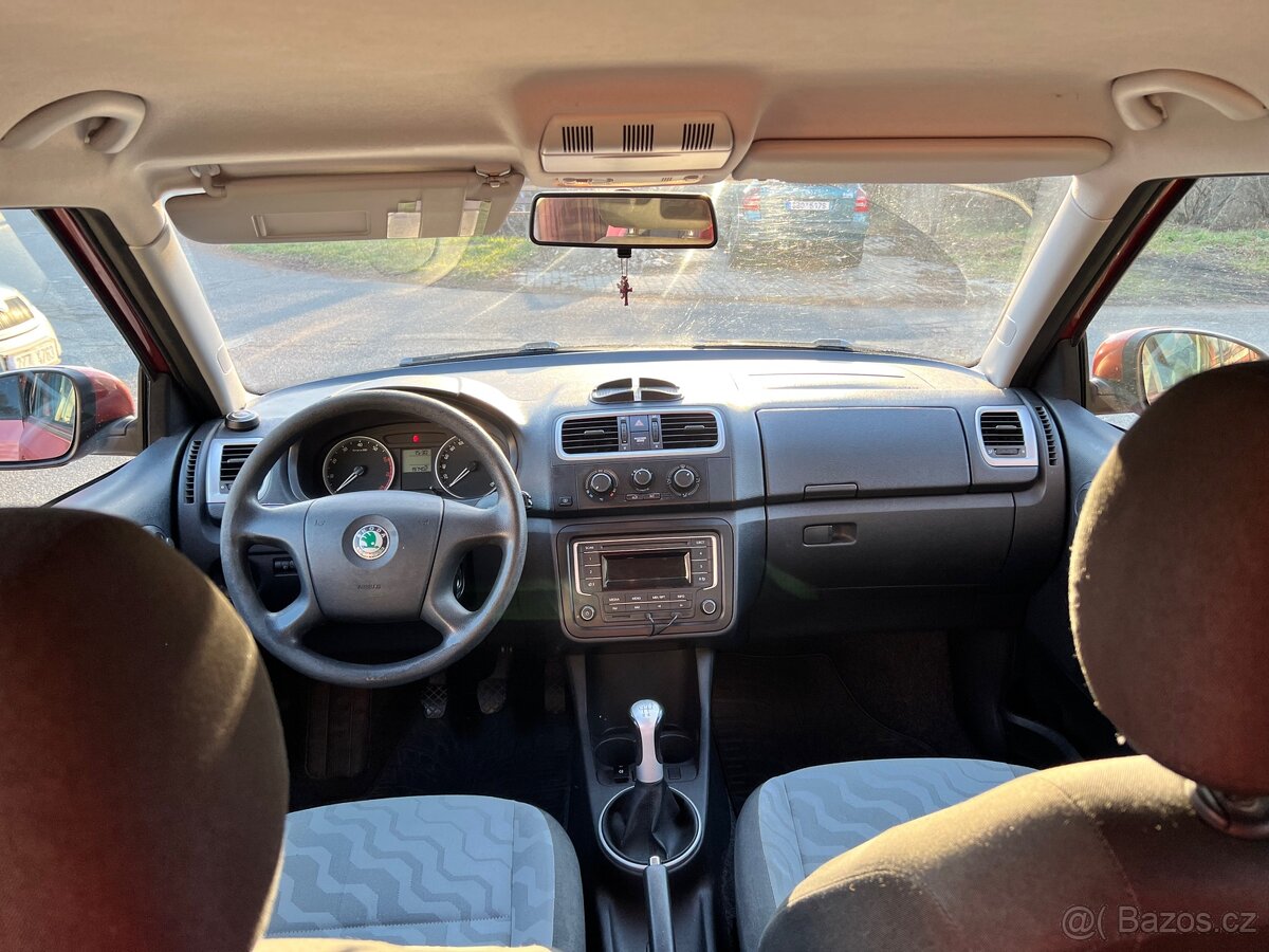 Škoda Fabia 2 1.4 16V kombi - 9