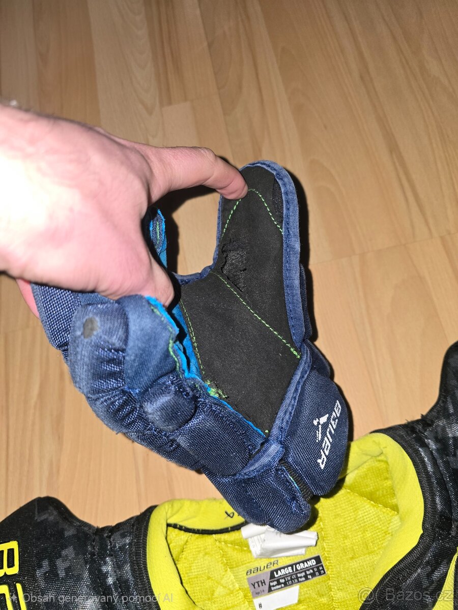 Hokejová výstroj - 9