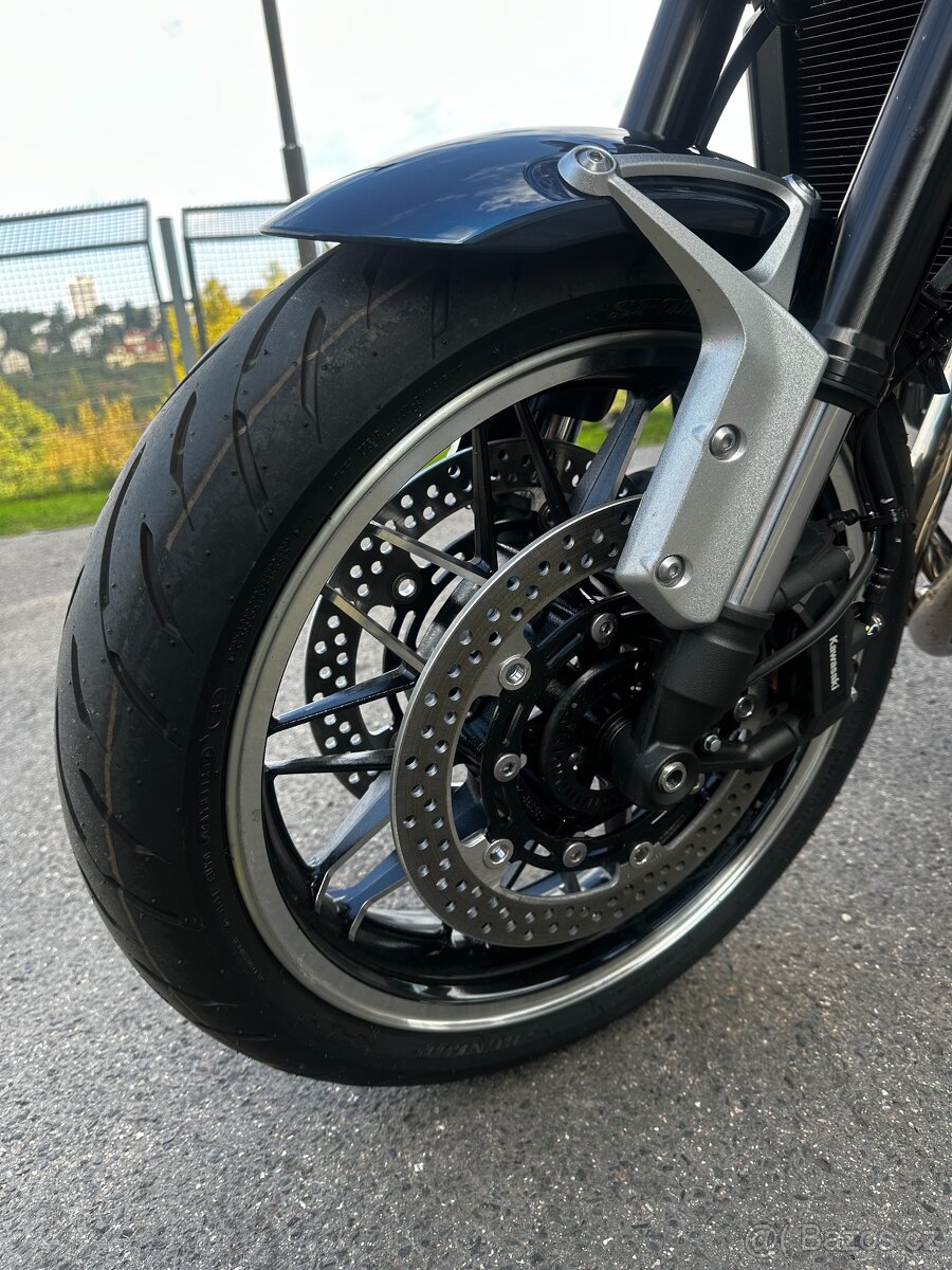 Kawasaki Z900RS 2022 - 9