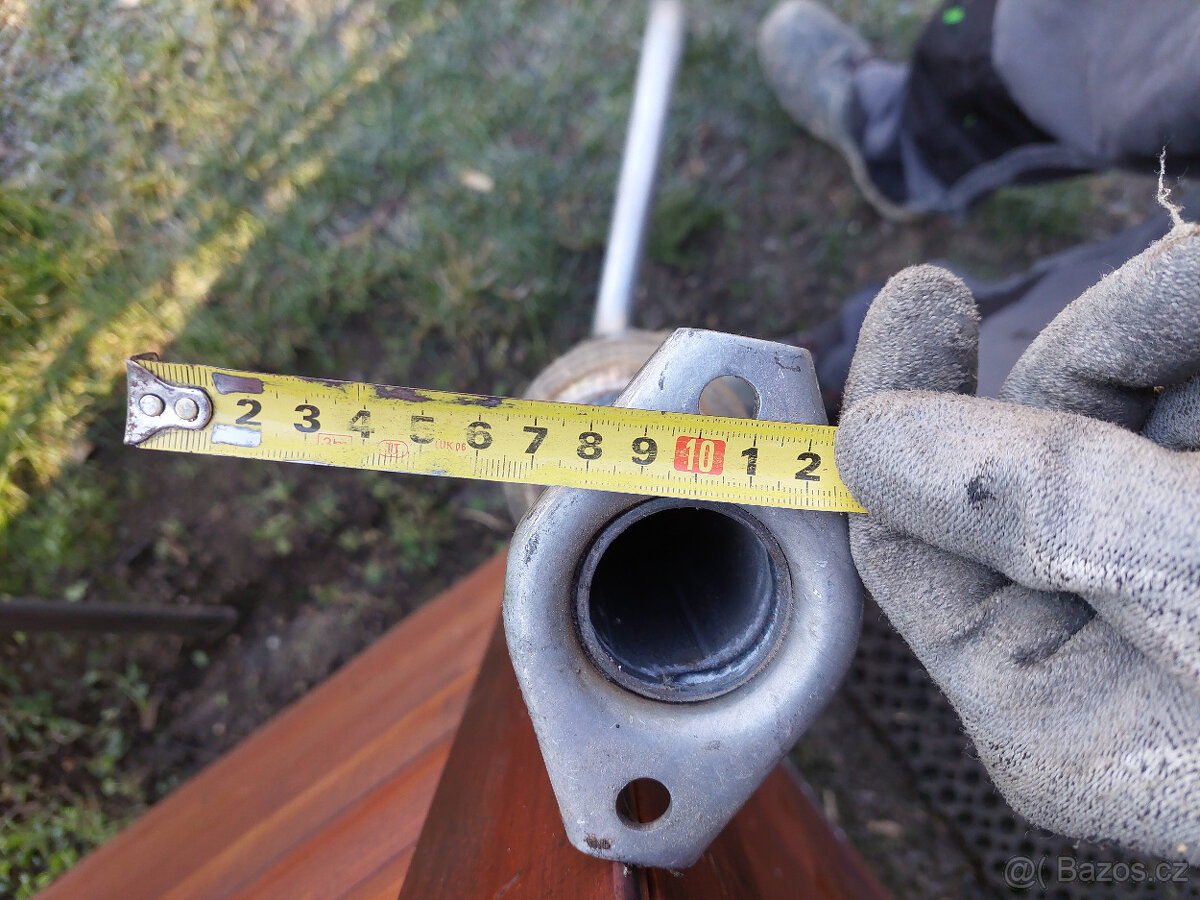 Výfuk střední díl na Suzuki Swift - 9