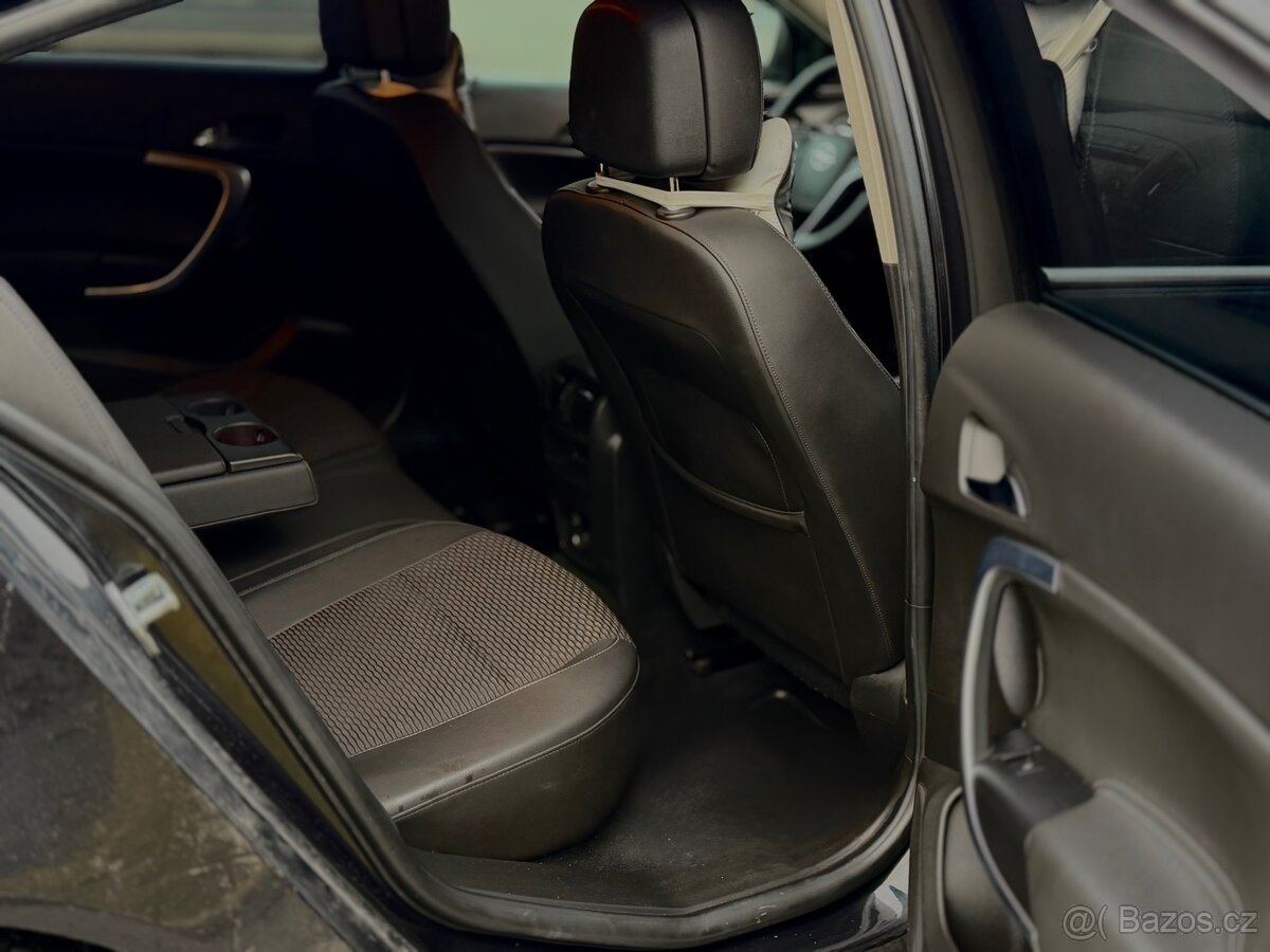 Opel Insignia Sedan 2.0 CDTI 125 kW | 6st. manuál | 2015 - 9