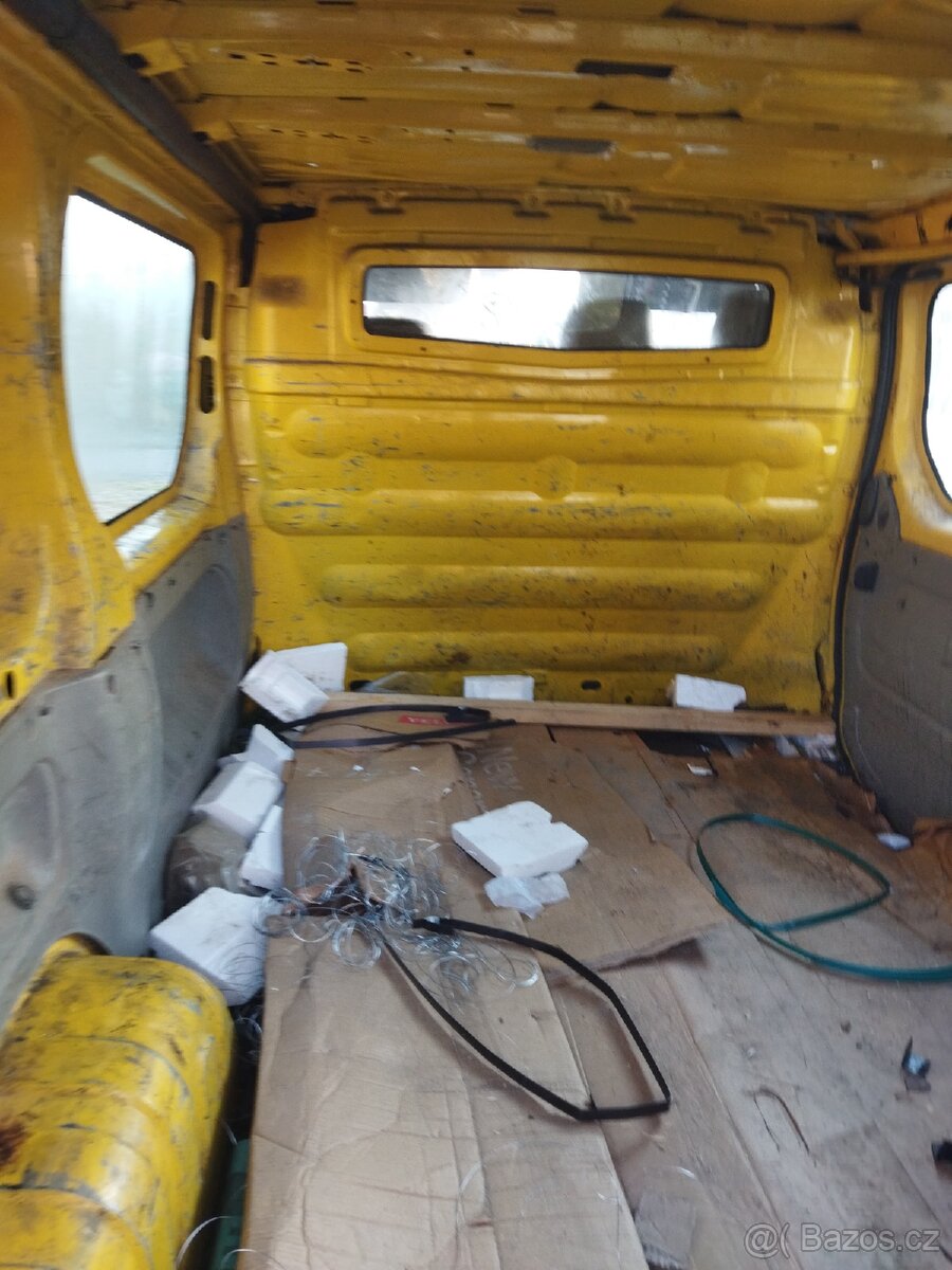 Prodám Opel Vivaro - 9
